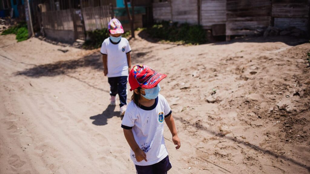 Perú: 31 niños y niñas muertos y casi 46.000 enfermos en el mayor brote de dengue