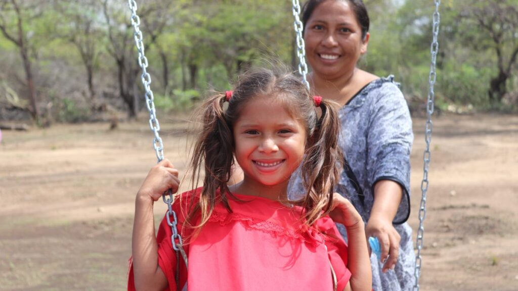 Paola* cuenta el impacto del proyecto «Achecherra wakuaipa» fortaleciendo las prácticas de crianza en la primera infancia del pueblo Wayúu.